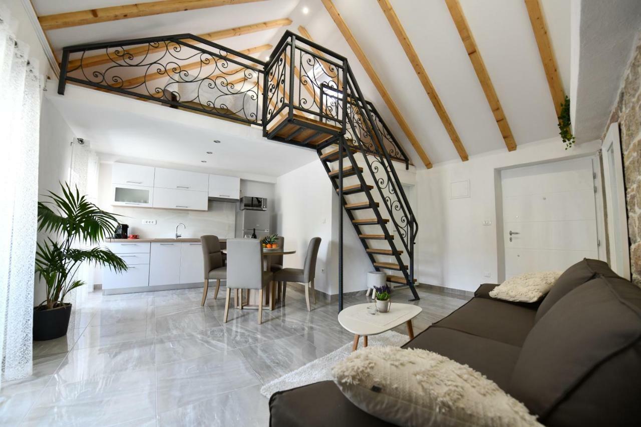 Apartment Lavanda Sinj Ngoại thất bức ảnh